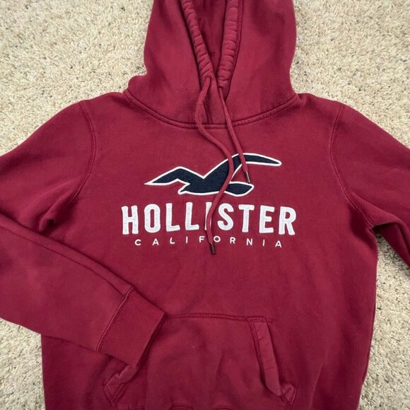 Hollister California Hoodie Red Pullover Drawstring Size Small w Logo Hooded - Picture 1 of 8